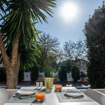 bandb arena sevilla