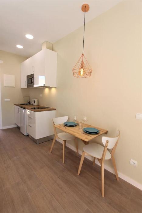 petit bijou beach apartment iii