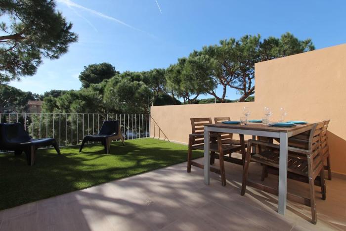 petit bijou beach apartment iii