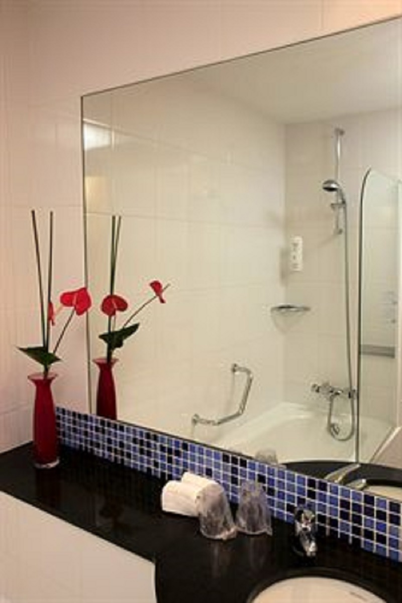 holiday inn express barcelona city 22 by ihg