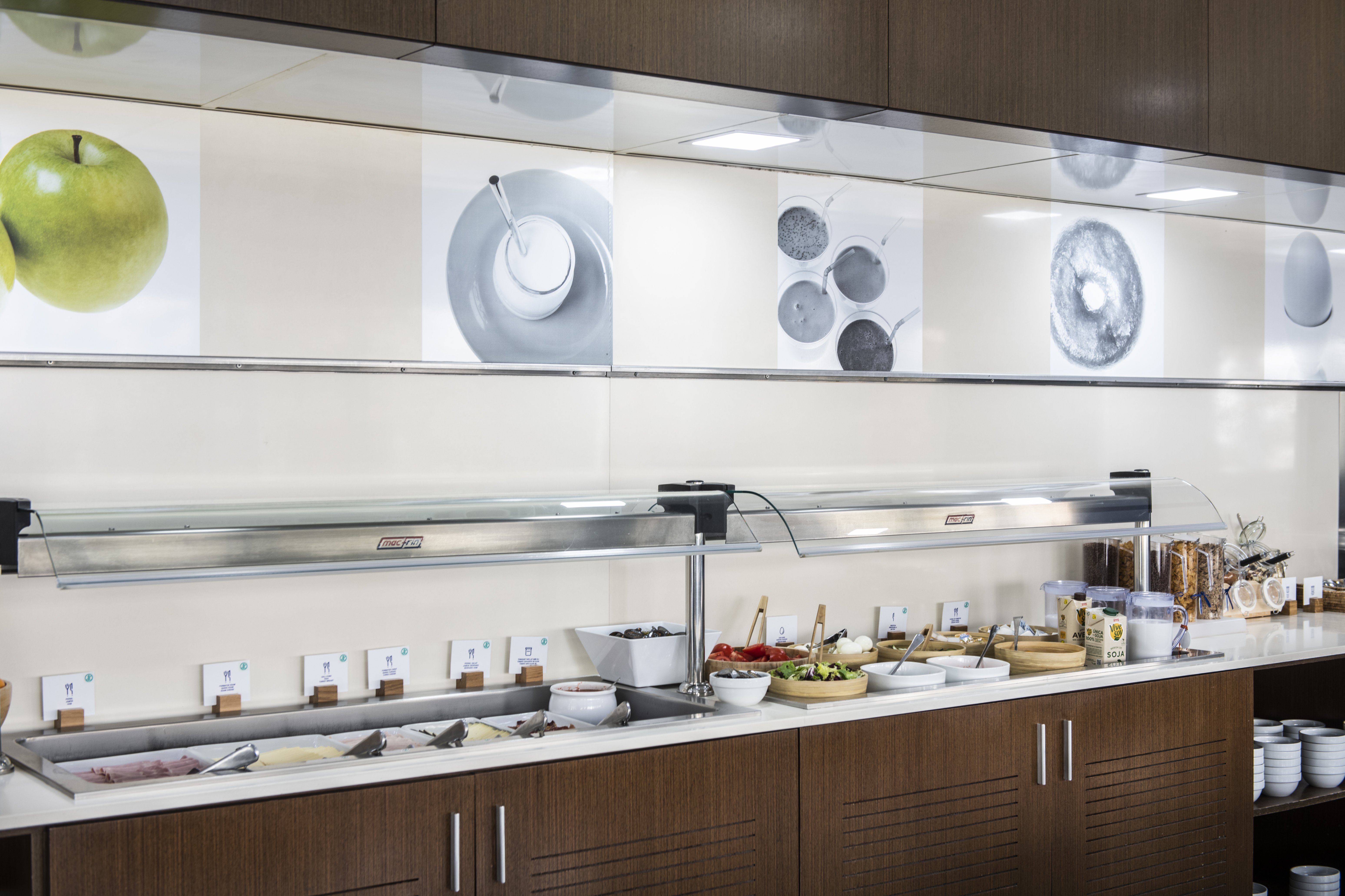 holiday inn express barcelona city 22 by ihg