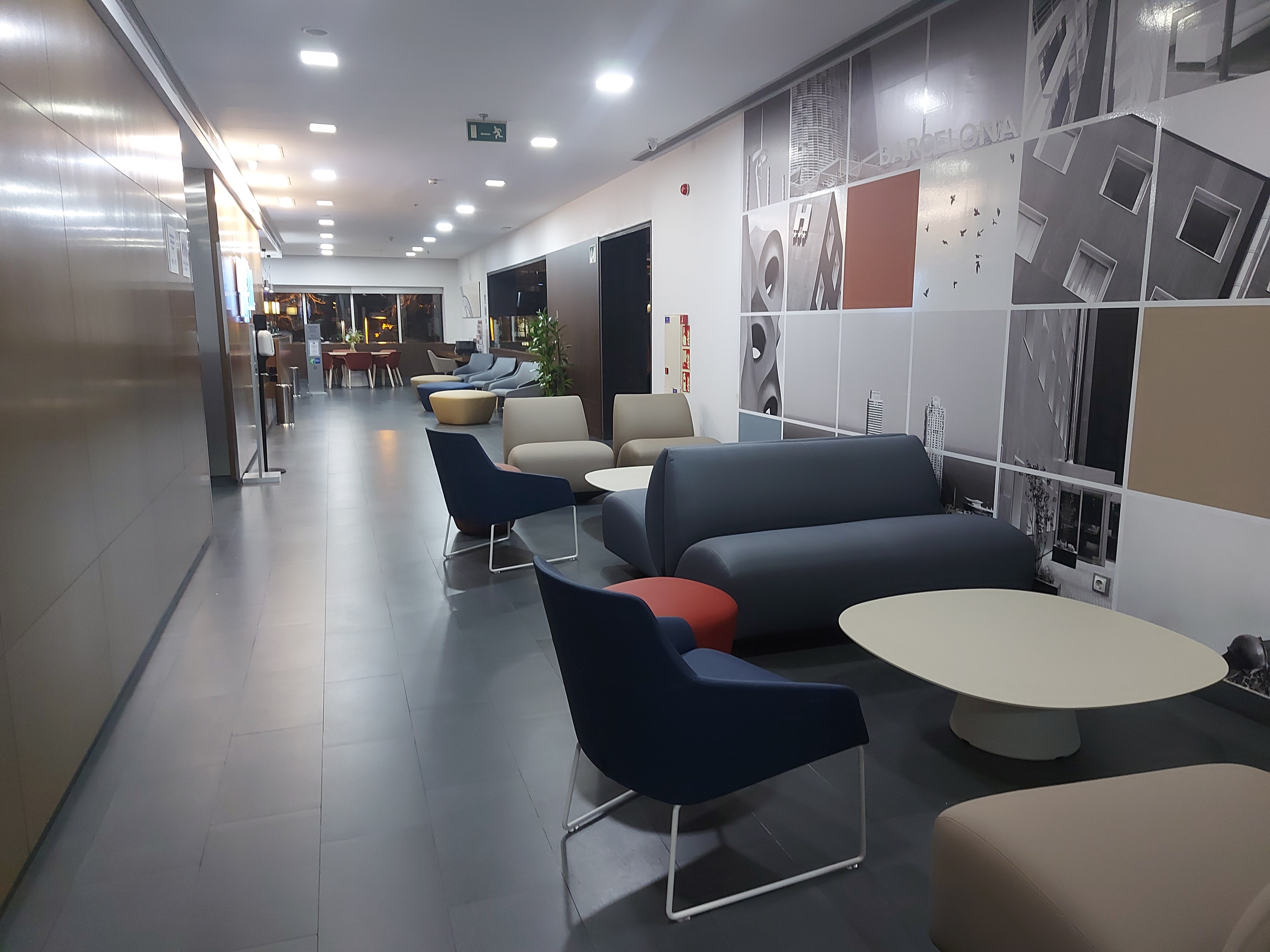 holiday inn express barcelona city 22 by ihg