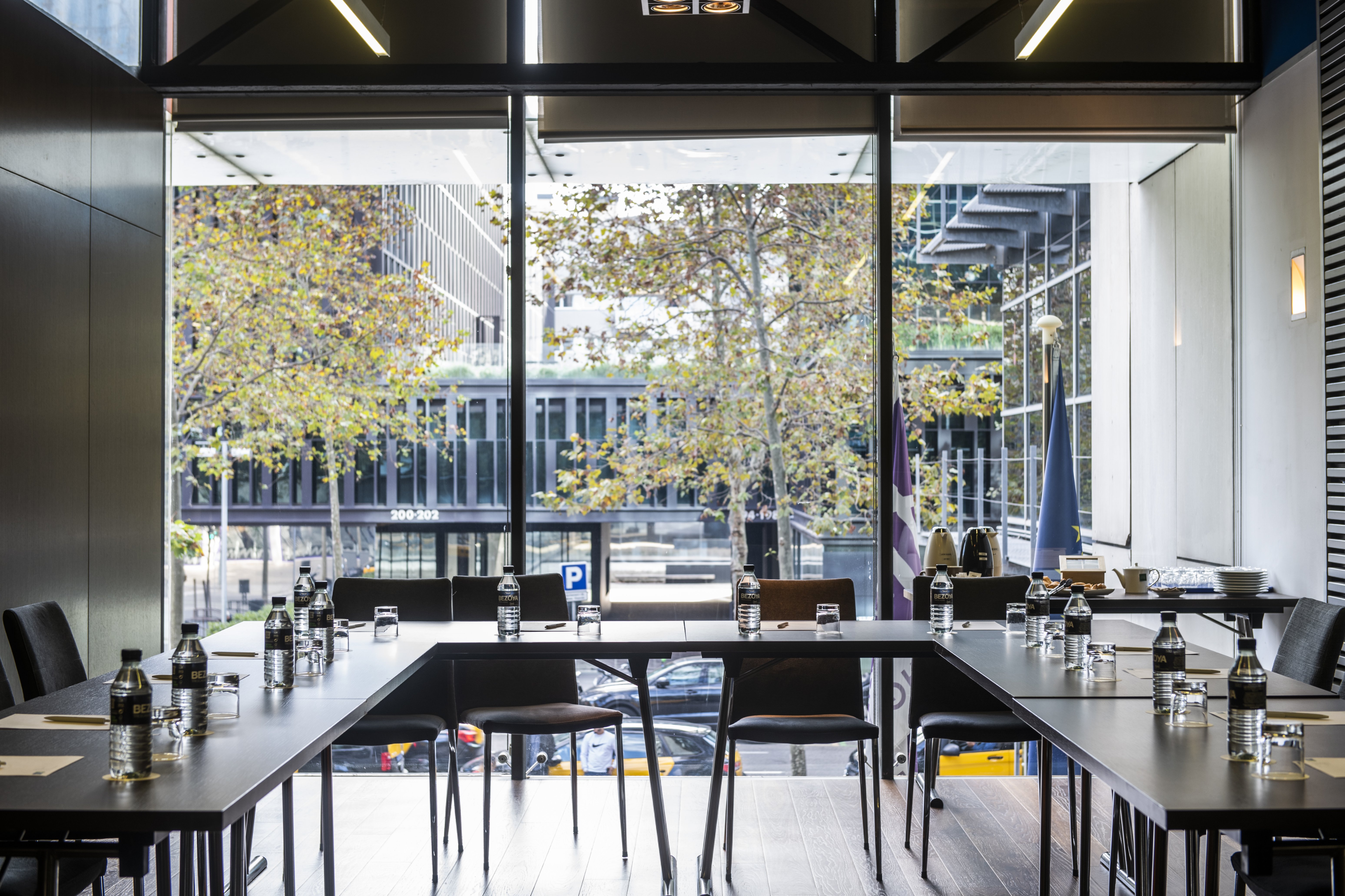 holiday inn express barcelona city 22 by ihg