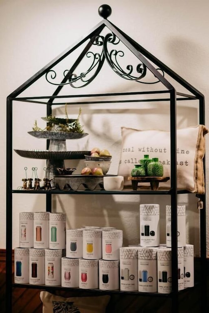 sylvan valley lodge and cellars