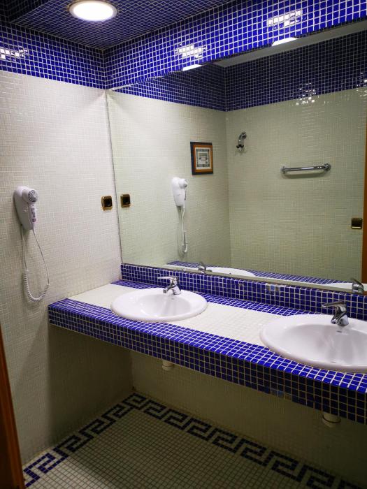 hostal quinta santillan