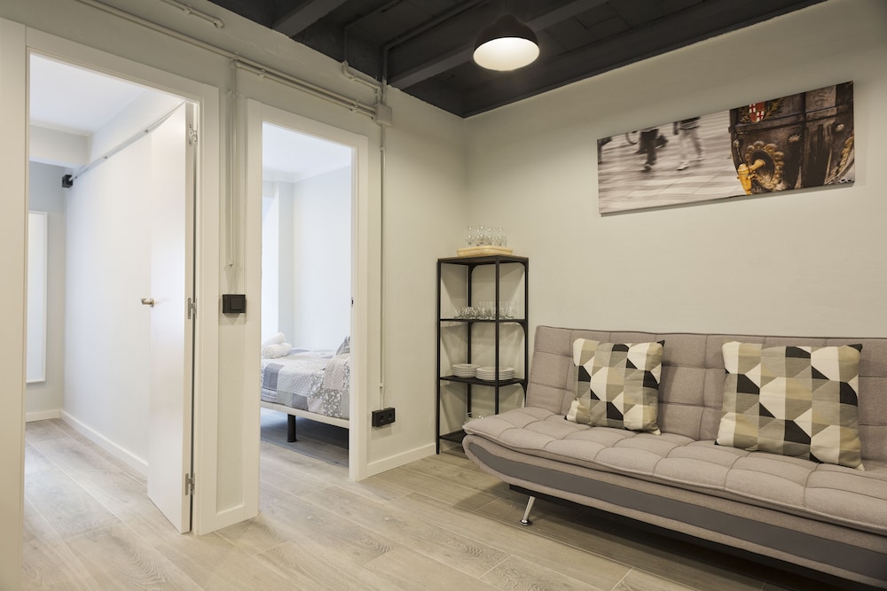 stay u nique apartments llobregat