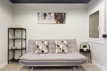 stay u nique apartments llobregat