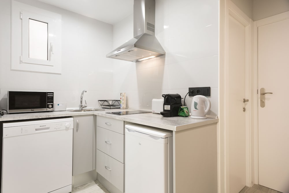 stay u nique apartments llobregat