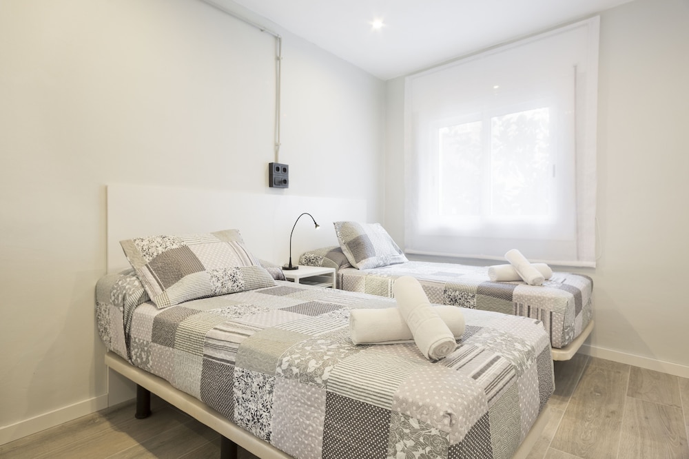 stay u nique apartments llobregat