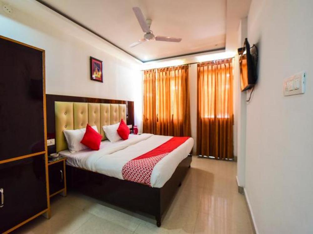 hotel anand palace