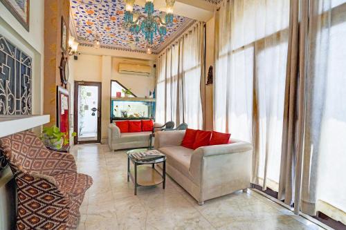 hotel mandiram palace