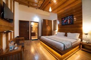 janardan homestay dhanachuli