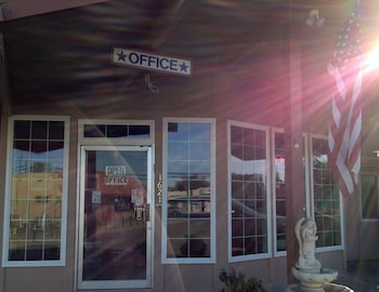 maple inn and suites