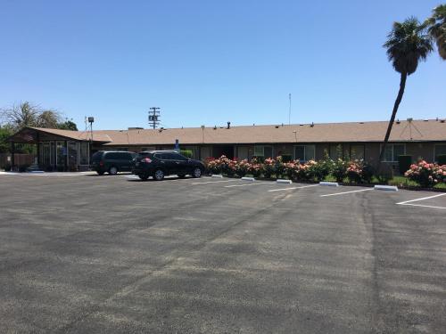 maple inn and suites