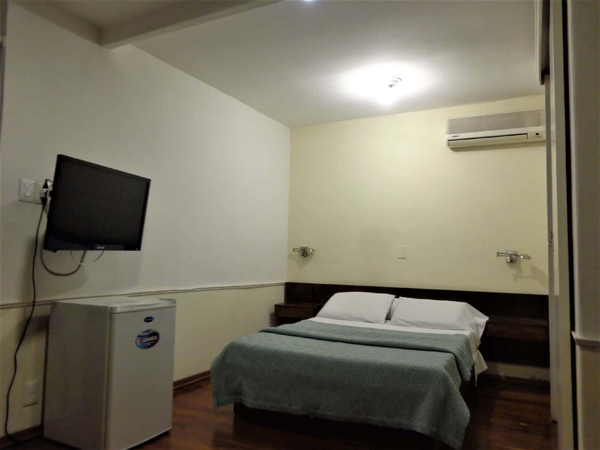 Hotel Casablanca,Montevideo Centro>>Montevideo,3 star