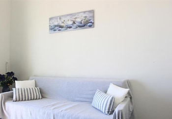 penthouse and apartments by the sea near airport