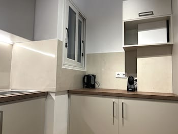 penthouse and apartments by the sea near airport