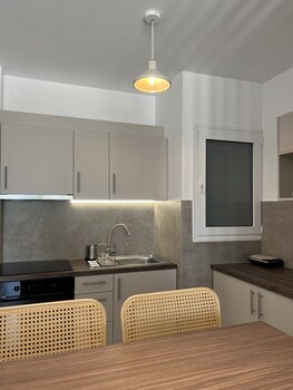 penthouse and apartments by the sea near airport
