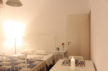 penthouse and apartments by the sea near airport