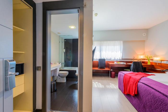 hostal torrejon
