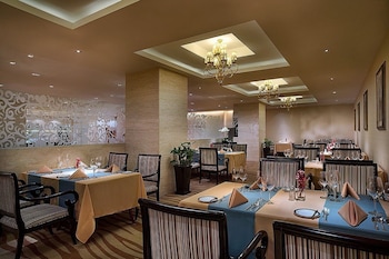 celebrity international grand hotel