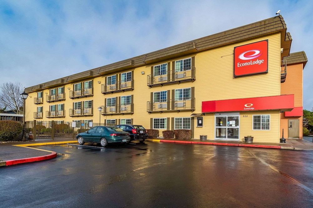 econo lodge corvallis near university