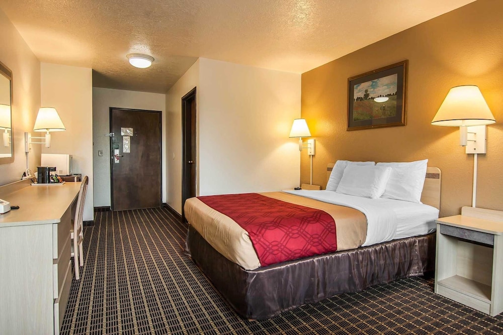 econo lodge corvallis near university