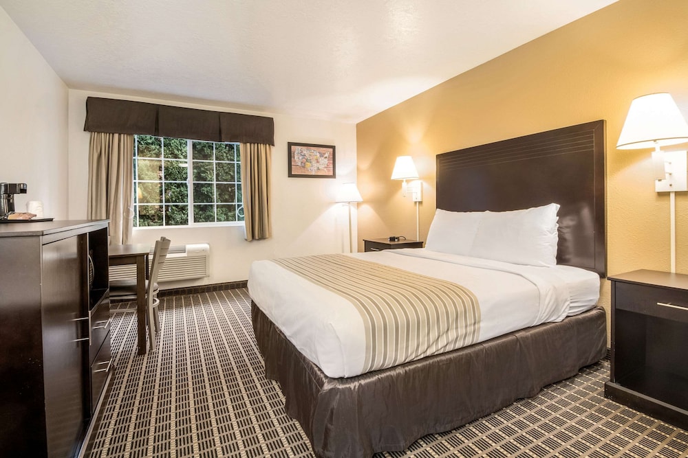 econo lodge corvallis near university