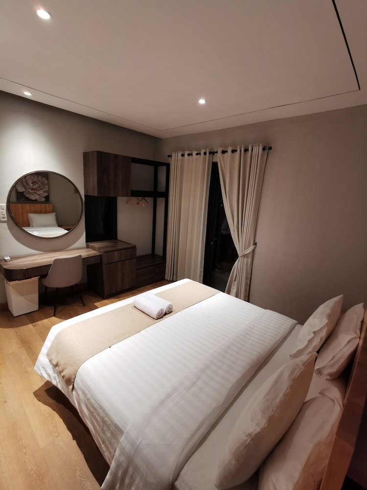 bukit jaya residence and apartment