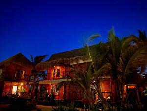 palmeras de mahahual cabanas