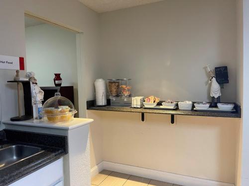 red roof inn branson