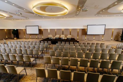 crowne plaza belgrade by ihg