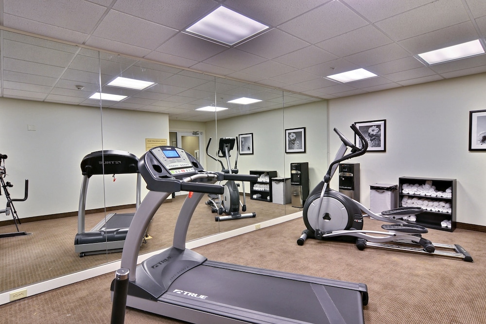 sleep inn and suites moundsville wheeling
