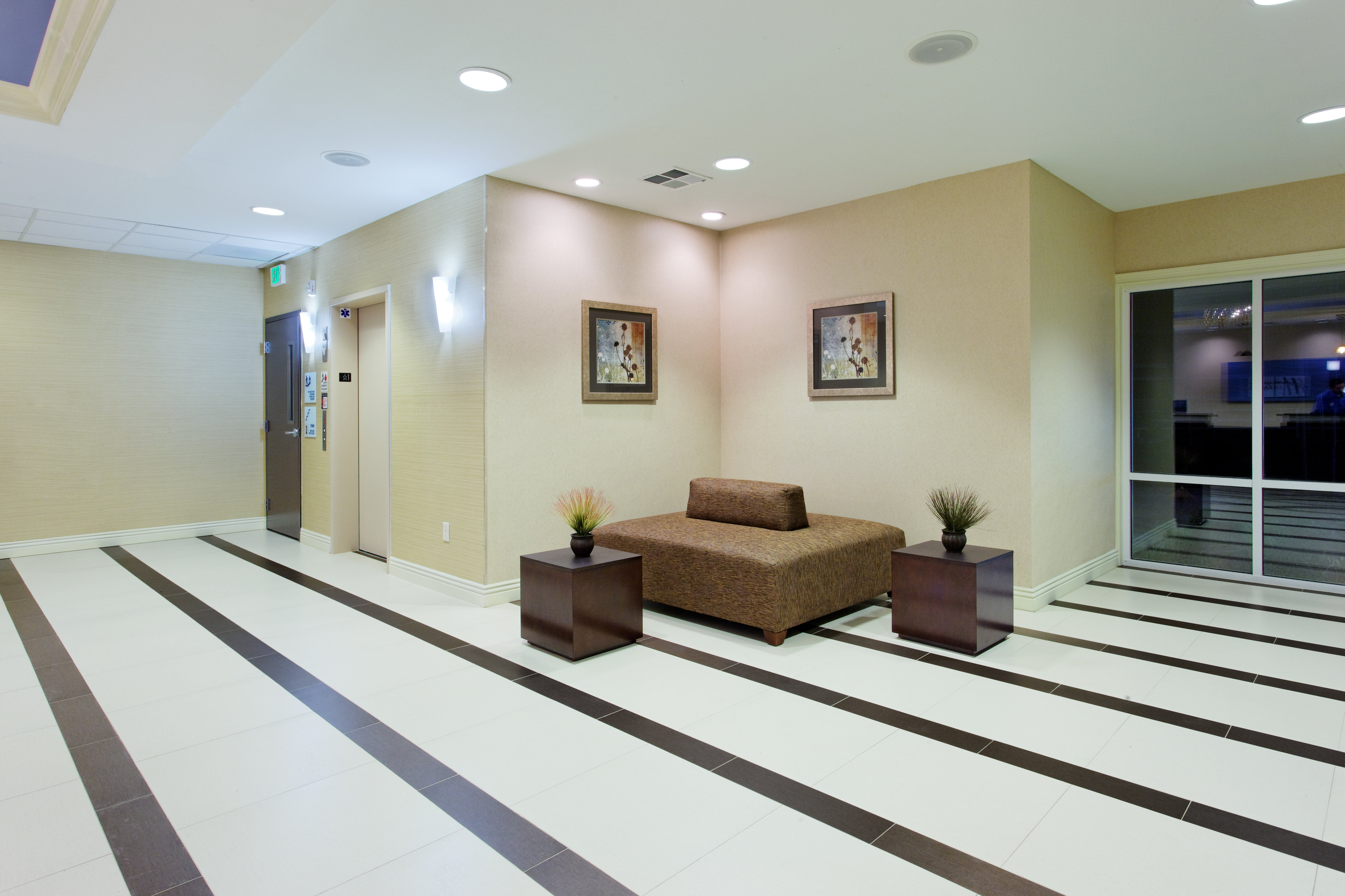holiday inn express benicia by ihg