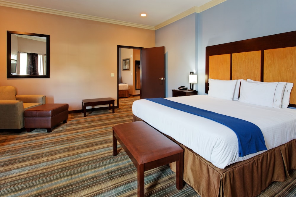 holiday inn express benicia by ihg