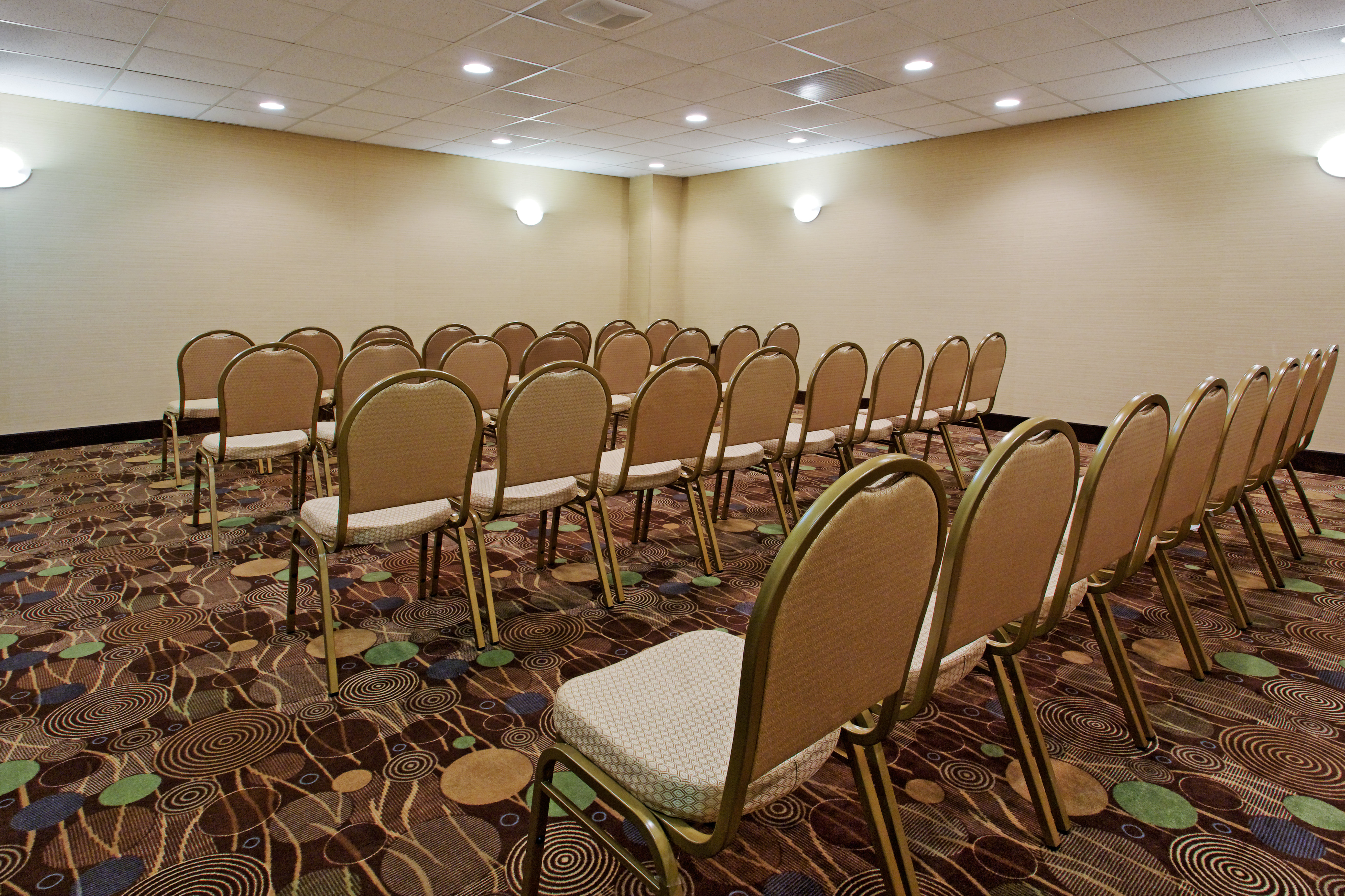 holiday inn express benicia by ihg