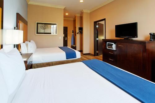 holiday inn express benicia by ihg