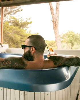 holiday charme jacuzzi