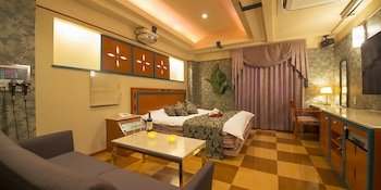 hotel rocco adults only