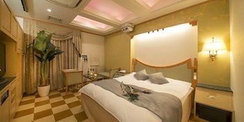 hotel rocco adults only