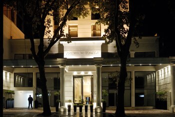 premium tower suites