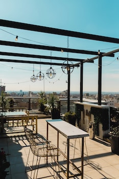 premium tower suites