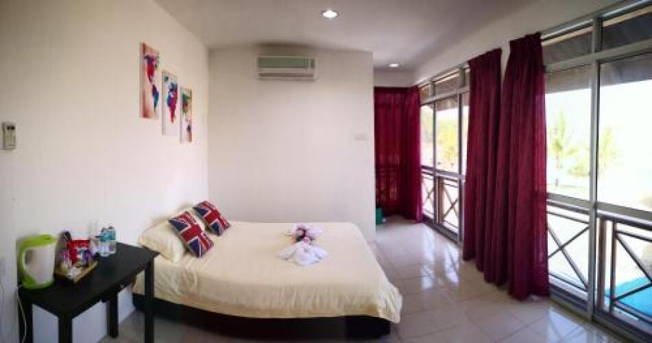 riverbank dungun guesthouse and cafe