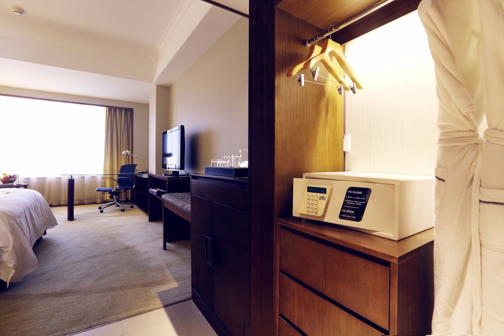 grand mercure beijing central