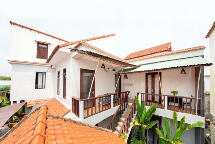 pink beach homestay