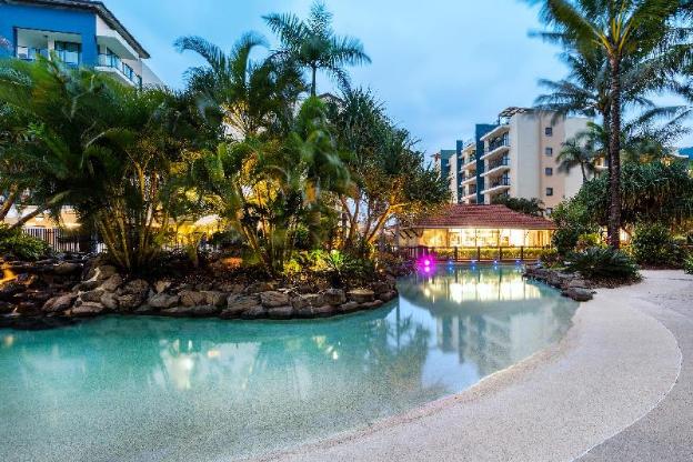 oaks sunshine coast seaforth resort