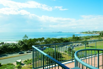oaks sunshine coast seaforth resort