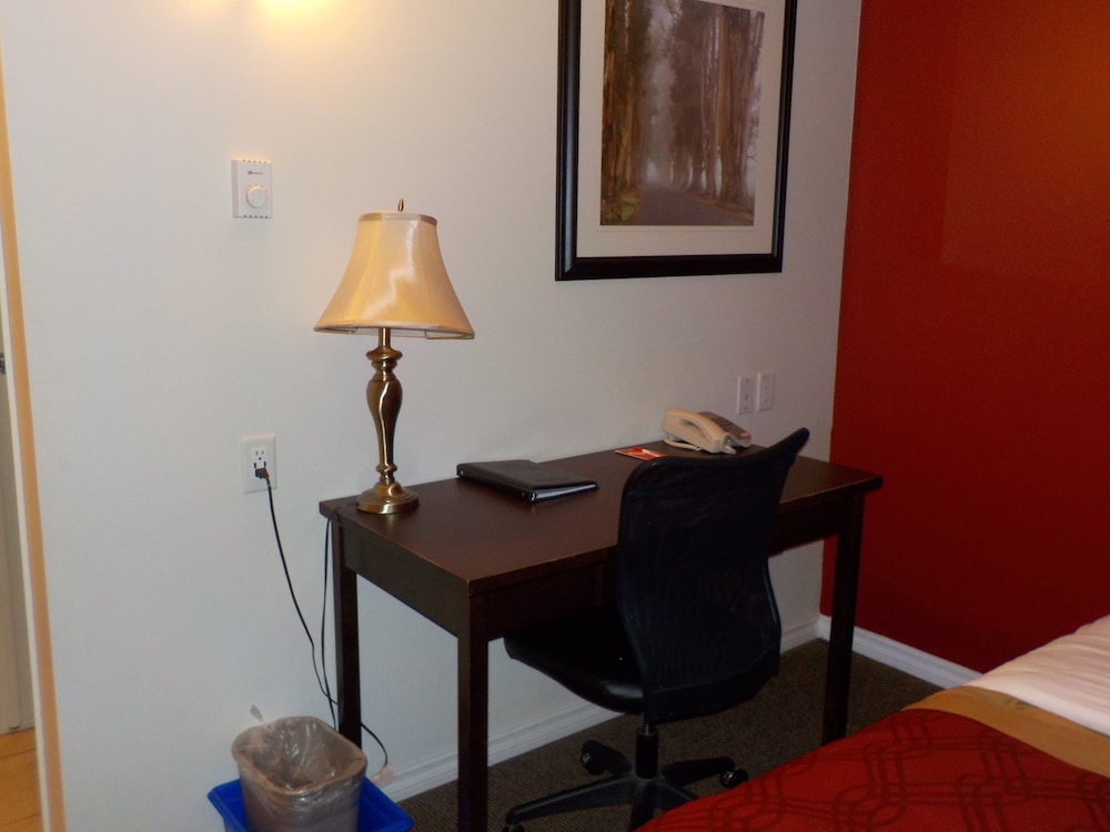 econo lodge vernon