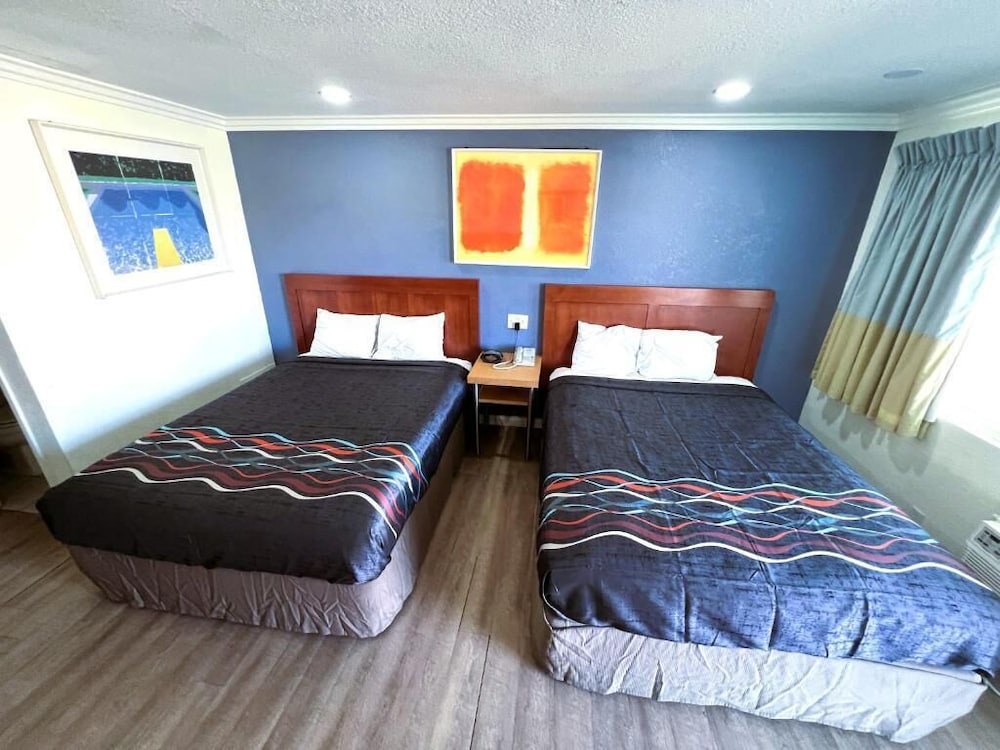 hotel ridgecrest an extended stay studios