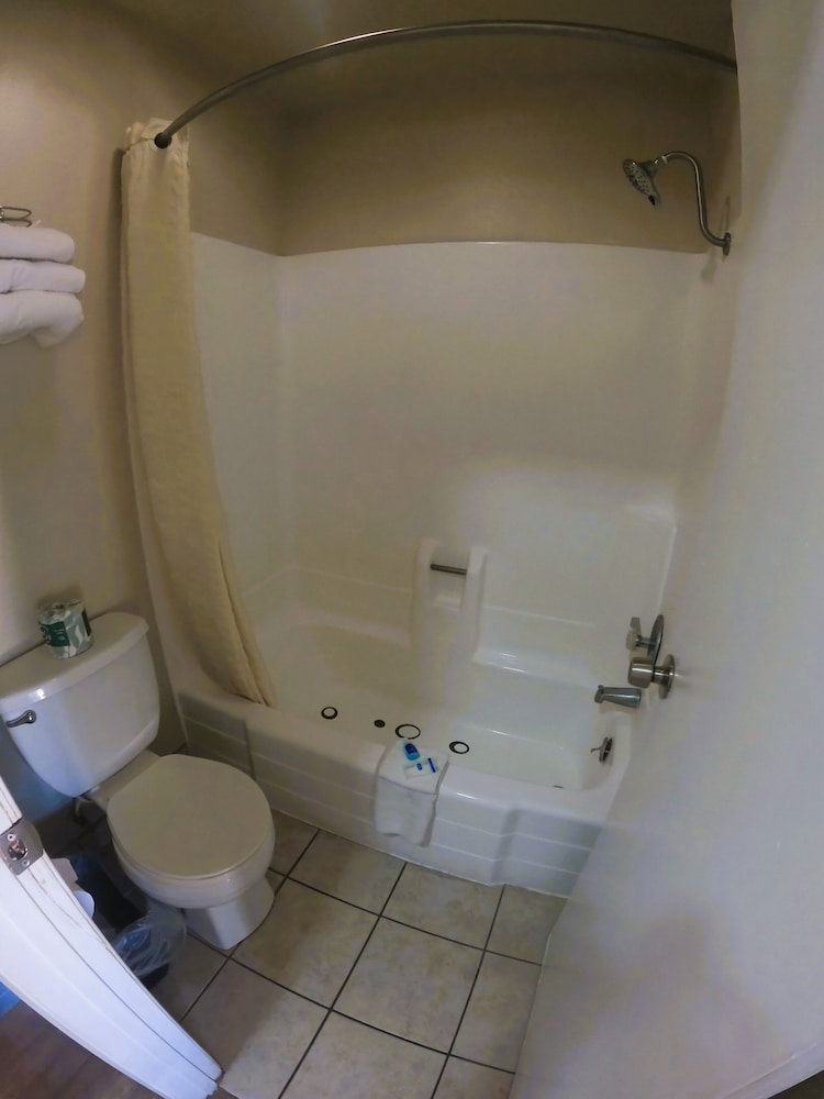 hotel ridgecrest an extended stay studios